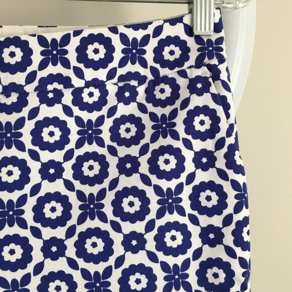 BODEN Blue White Floral Print Slit Hem Dress Pant - Picture 5 of 9